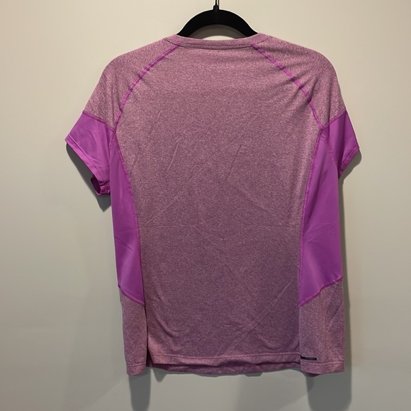 The North Face performance purple tee - XL - Picture 2 of 6